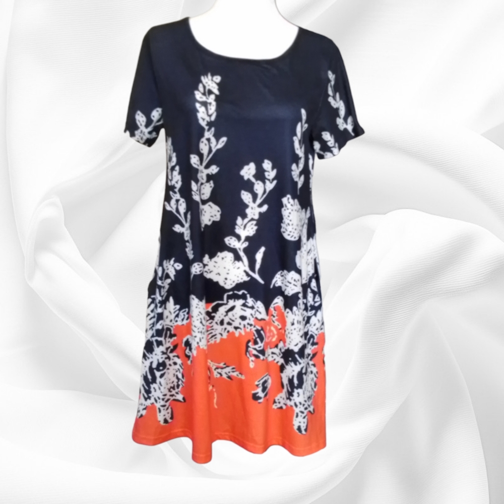 Sherosa Short Sleeves, Scoop Neck, Floral Print Dress With Pockets Size M